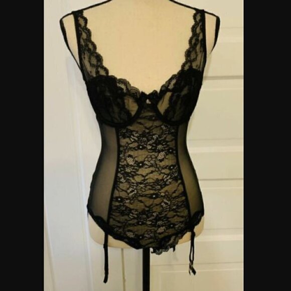 Victoria’s Secret Bodysuit 34C Lace Corset Garter Strings Black Sexy Anniversary - Picture 2 of 10